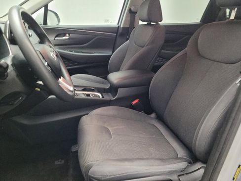 Used 2019 Hyundai Santa Fe SE image 17