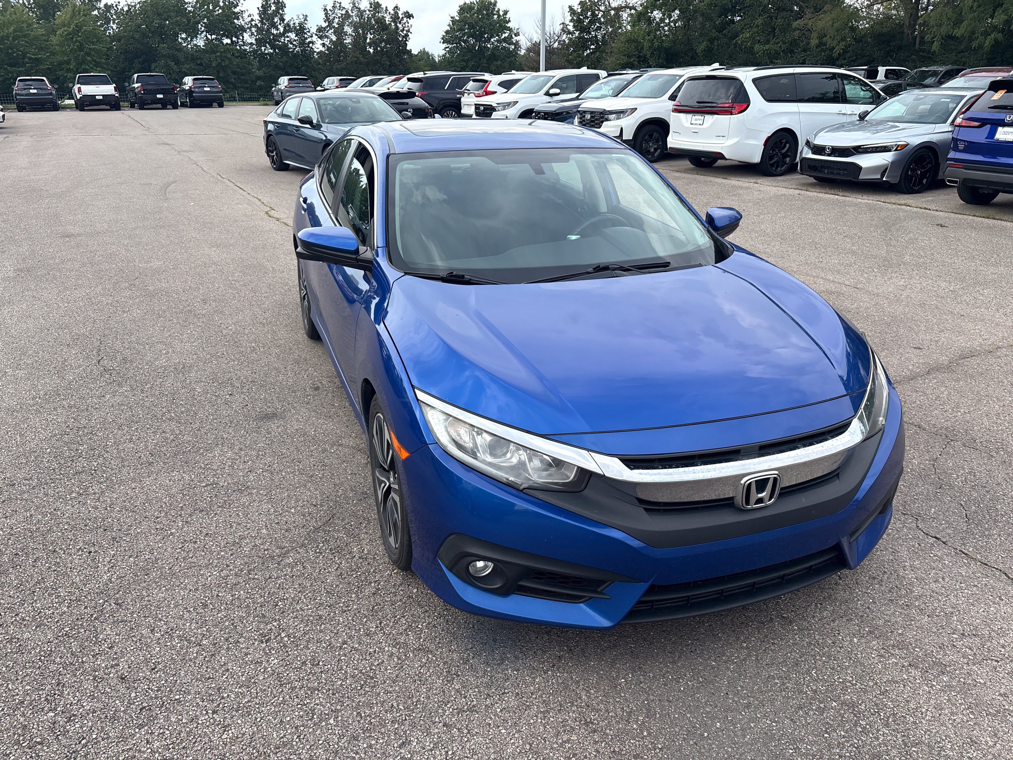 Used 2018 Honda Civic EX-T image 15