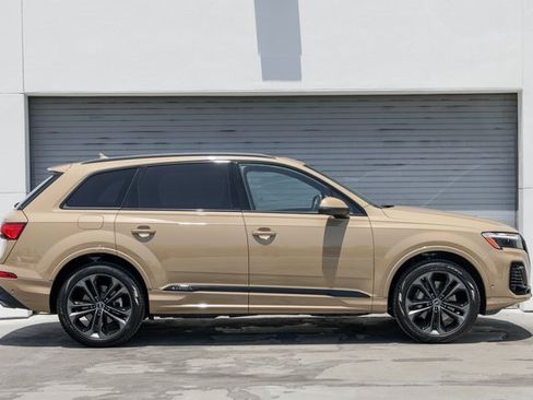 Used 2025 Audi Q7 3.0T Premium Plus w/ Premium Plus Package image 4