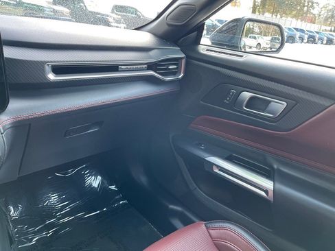 Used 2024 Ford Mustang GT Premium image 16