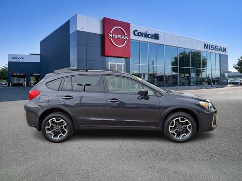 Used 2017 Subaru Crosstrek 2.0i Premium w/ Popular Package #1 AWD/4WD image 7