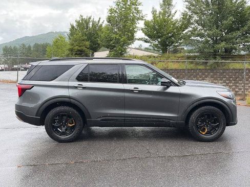 Certified 2026 Ford Explorer Tremor w/ Tremor Convenience Package AWD/4WD image 2