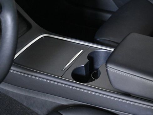 Used 2022 Tesla Model 3 Long Range image 18