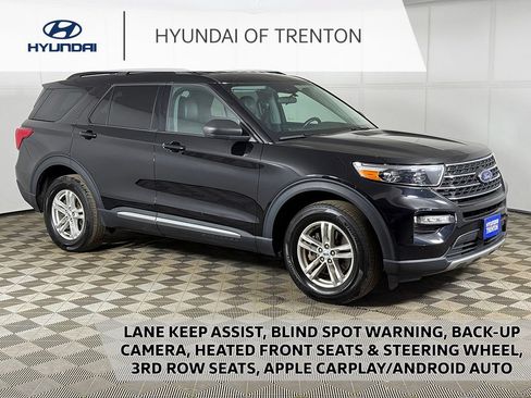 Used 2023 Ford Explorer XLT w/ Equipment Group 202A AWD/4WD image 1