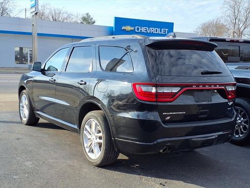 Used 2024 Dodge Durango GT image 2