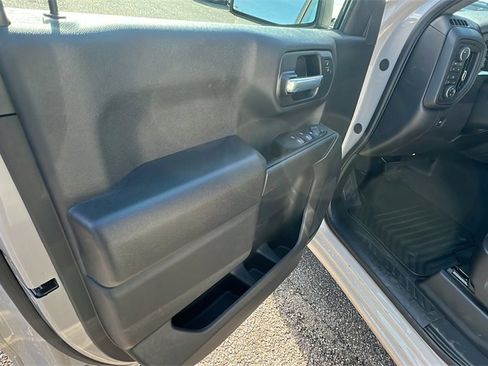 New 2026 Chevrolet Silverado 1500 Custom Trail Boss w/ LPO, Dark Essentials Package image 11