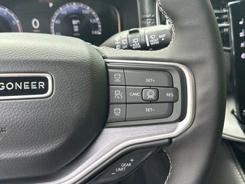 New 2026 Jeep Grand Wagoneer 4WD image 25