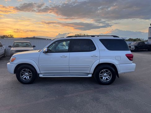 Used 2007 Toyota Sequoia Limited image 8