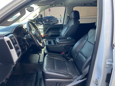 Used 2019 GMC Sierra 2500 SLT w/ Duramax Plus Package image 21