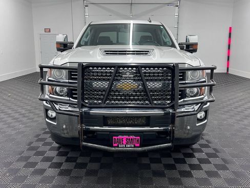 Used 2017 Chevrolet Silverado 3500 LTZ w/ Duramax Plus Package AWD/4WD image 6