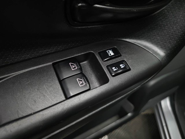 Used 2020 Nissan NV200 S FWD image 27