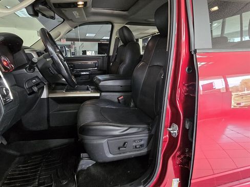 Used 2015 RAM 1500 Laramie w/ Convenience Group AWD/4WD image 9
