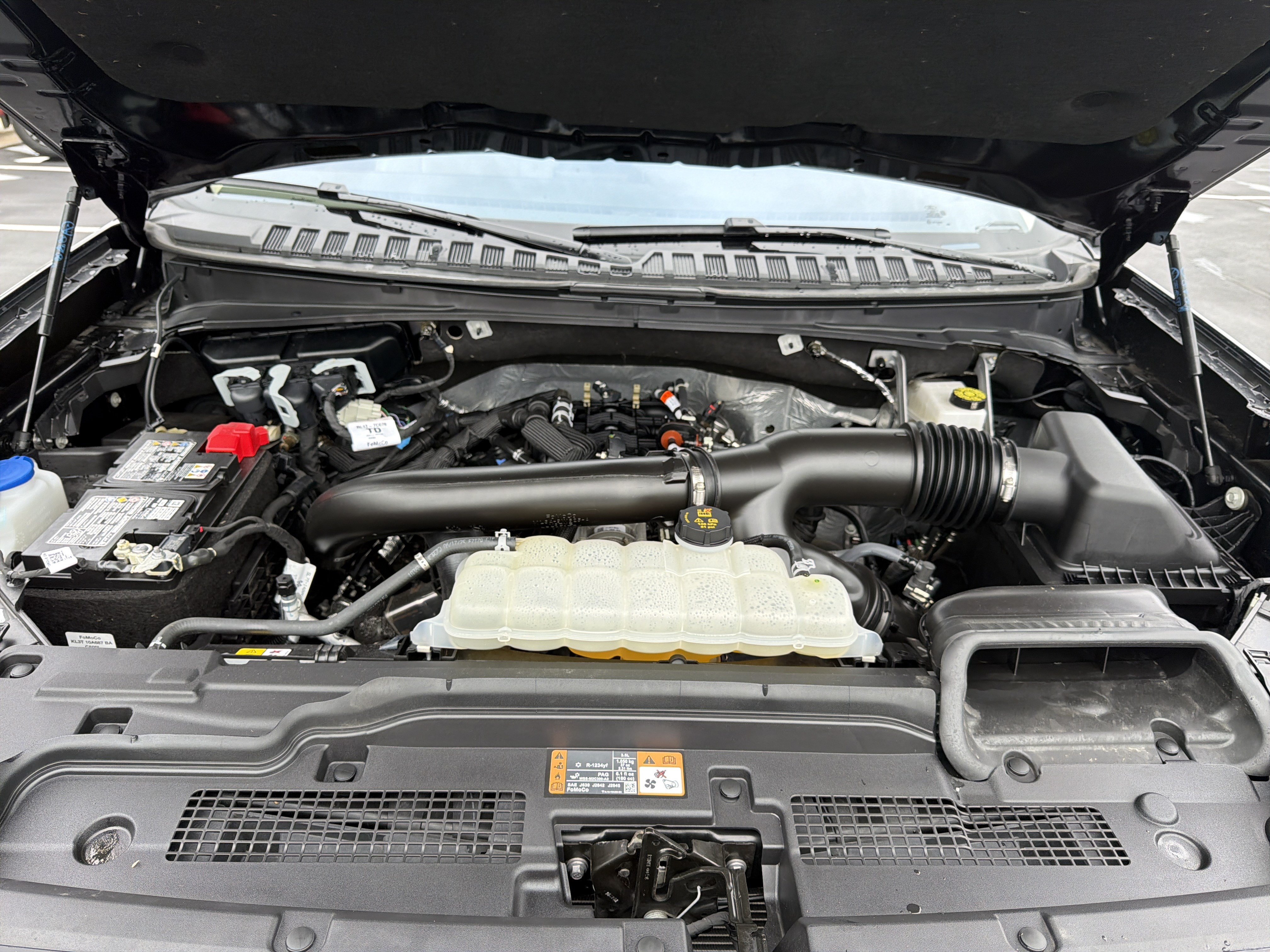 Certified 2025 Ford Expedition Active AWD/4WD image 55