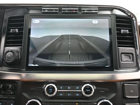 Used 2024 Ford F250 King Ranch image 32