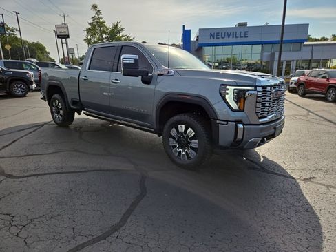 Certified 2024 GMC Sierra 3500 Denali w/ Denali Reserve Package AWD/4WD image 2