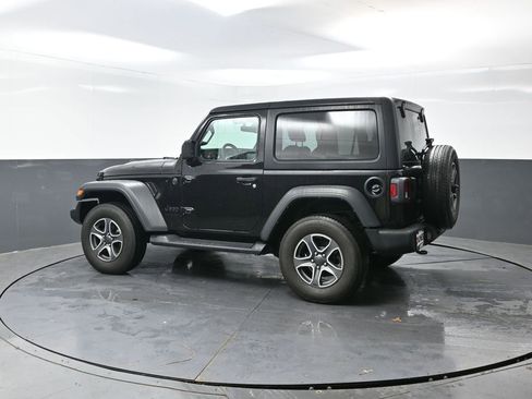 Used 2023 Jeep Wrangler Sport S image 11