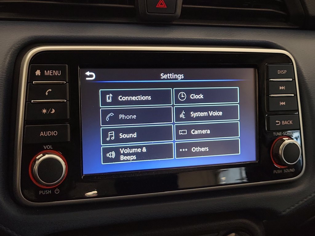 Used 2025 Nissan Versa SV FWD image 19