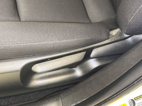 Used 2023 Toyota Corolla LE FWD image 20