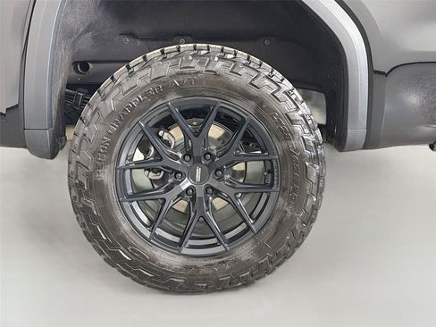 Used 2026 GMC Sierra 1500 AT4X w/ AT4X AEV Edition AWD/4WD image 13