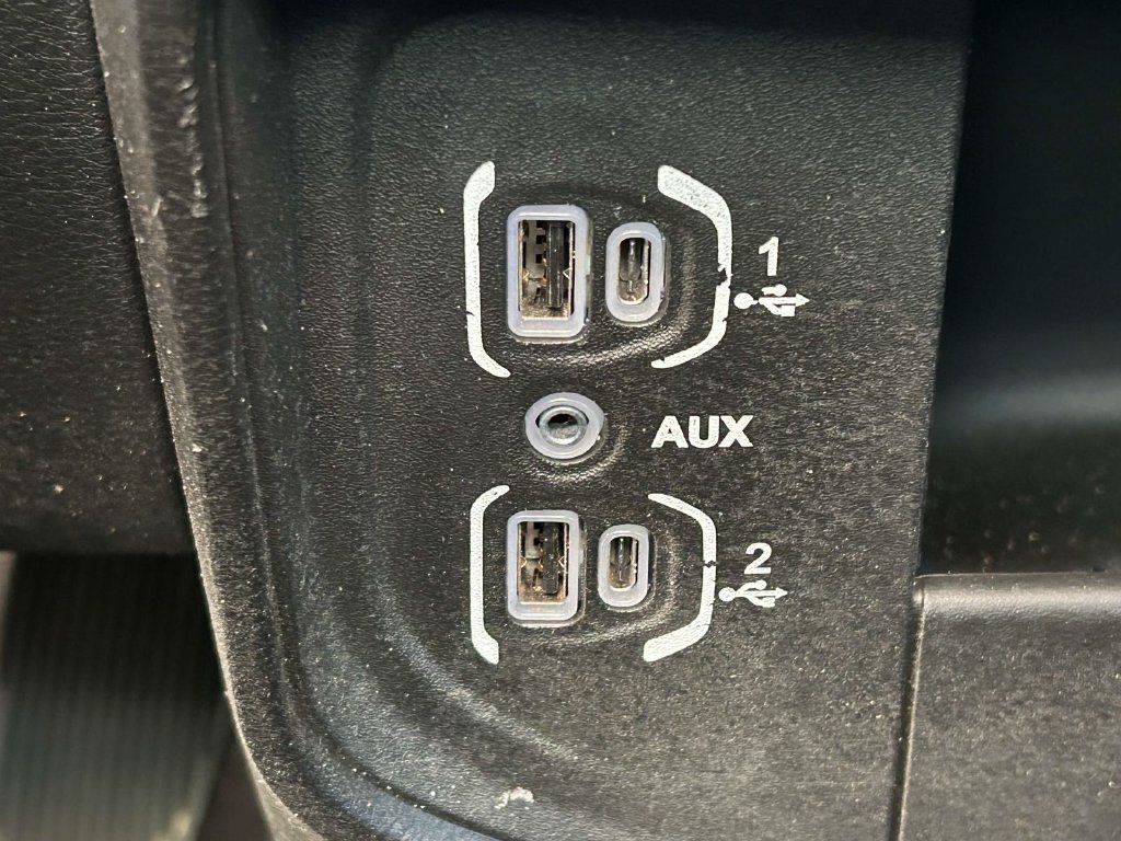 Used 2024 RAM 2500 Laramie w/ Safety Group AWD/4WD image 29