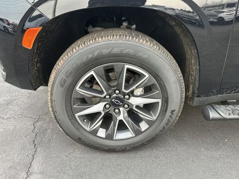 Used 2023 Chevrolet Tahoe Z71 image 10