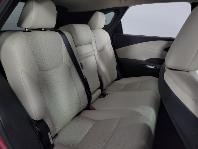 Used 2024 Lexus RX 350 FWD w/ Accessory Package (K3) image 17