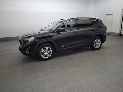 Used 2019 GMC Terrain SLE w/ Driver Convenience Package image 2