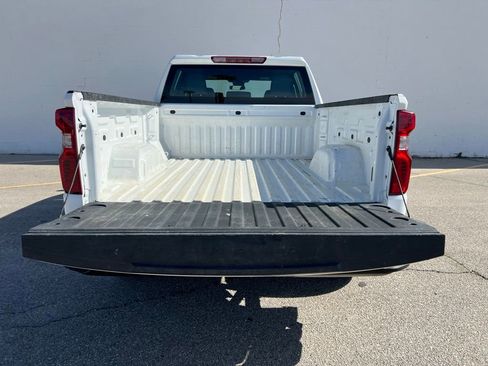 Used 2025 Chevrolet Silverado 1500 W/T image 19