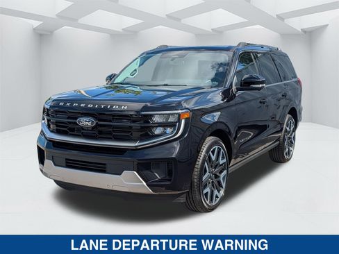 New 2026 Ford Expedition Platinum w/ Platinum Ultimate Package AWD/4WD image 9