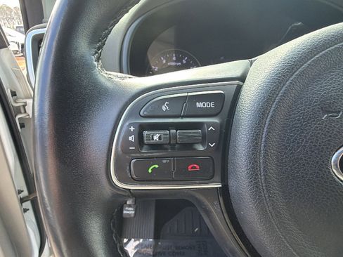 Used 2018 Kia Sportage EX image 28