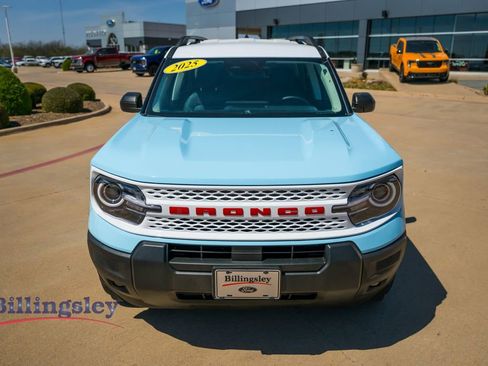 Used 2025 Ford Bronco Sport Heritage w/ Convenience Package image 2