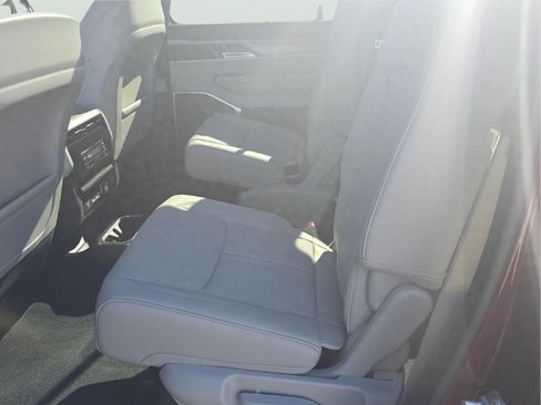 New 2026 Jeep Grand Wagoneer Limited image 14