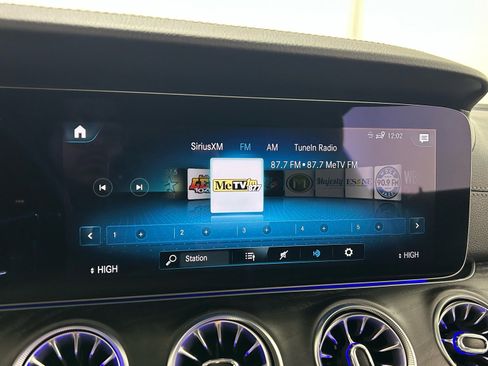 Used 2023 Mercedes-Benz E 450 4MATIC Cabriolet image 19