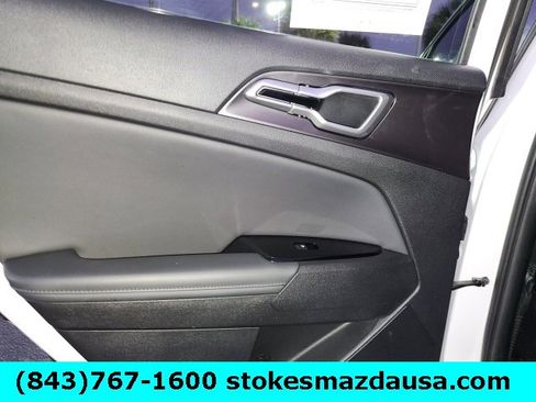 Used 2023 Kia Sportage EX image 20