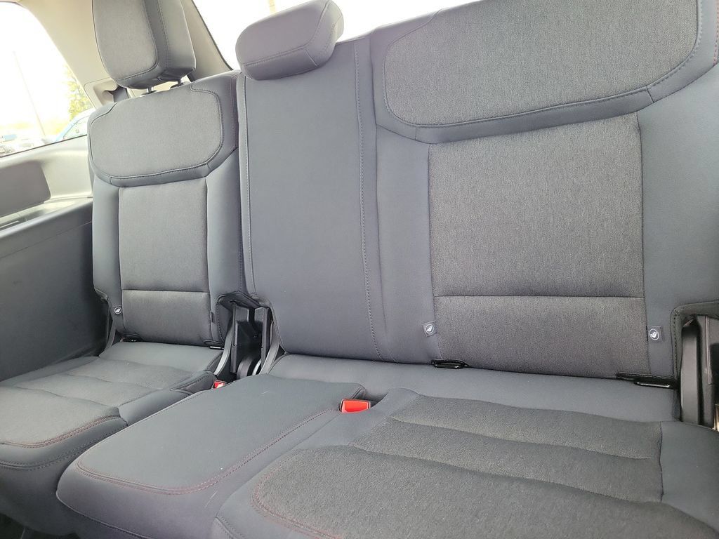 Used 2025 Ford Expedition Active RWD image 14