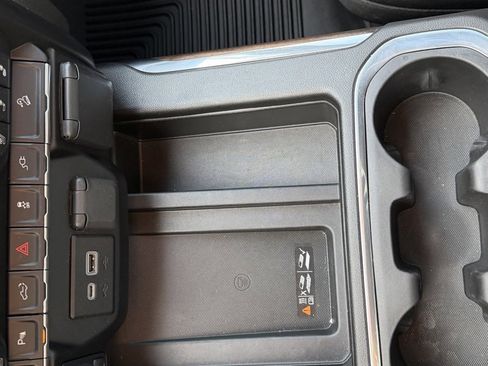 Used 2023 GMC Sierra 2500 Denali image 20