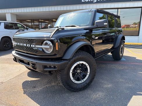Used 2022 Ford Bronco Wildtrak AWD/4WD image 1