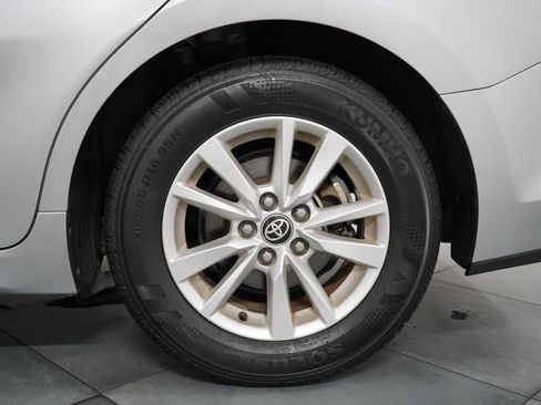 Used 2025 Toyota Camry LE FWD image 28