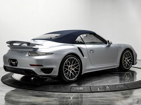 Used 2015 Porsche 911 Turbo S image 16
