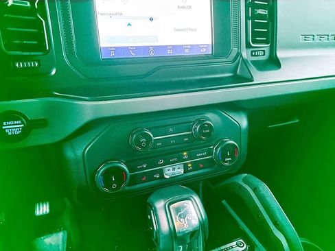 Used 2022 Ford Bronco Big Bend AWD/4WD image 16