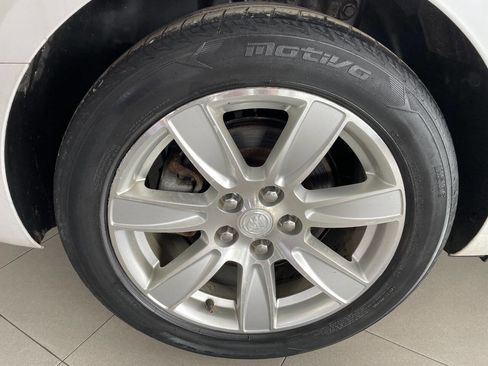 Used 2015 Buick LaCrosse Premium image 12