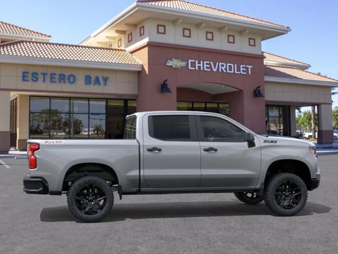 New 2026 Chevrolet Silverado 1500 Custom Trail Boss w/ Dark Appearance Package image 5