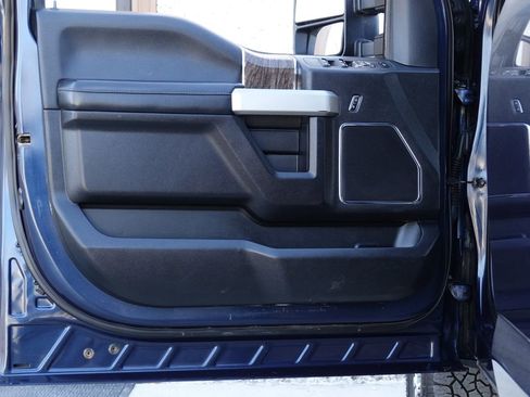 Used 2019 Ford F250 Lariat w/ FX4 Off-Road Package image 33