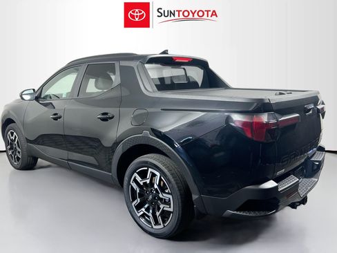 Used 2025 Hyundai Santa Cruz Limited AWD/4WD image 6