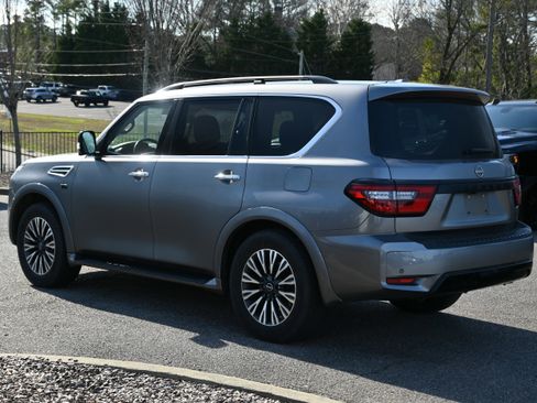 Used 2021 Nissan Armada SL w/ Midnight Edition Package image 12