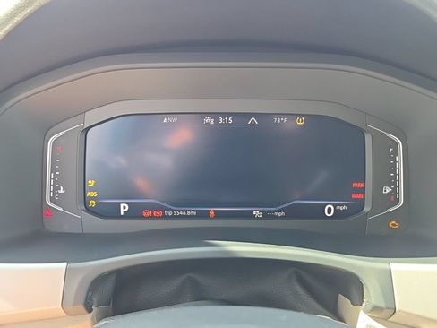 Used 2023 Volkswagen Atlas SE w/ Panoramic Sunroof Package AWD/4WD image 15