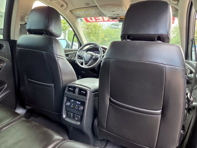 Used 2020 Buick Envision Essence FWD image 19