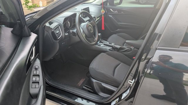 Used 2015 MAZDA MAZDA3 i Sport FWD image 9