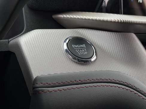 New 2026 Ford Explorer Active RWD image 16