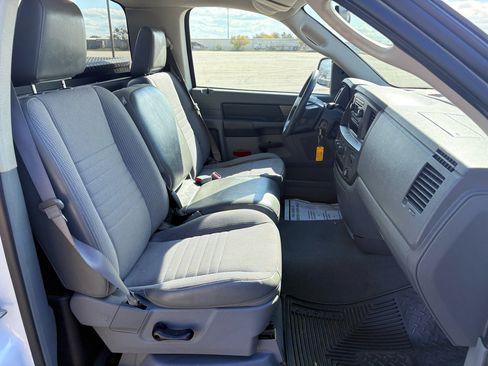 Used 2007 Dodge Ram 1500 Truck ST w/ SXT Group image 25